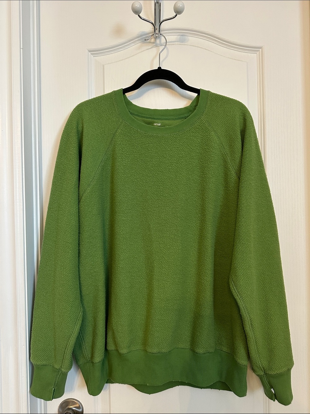 Aerie Green Crewneck Sweater - Casual Knit